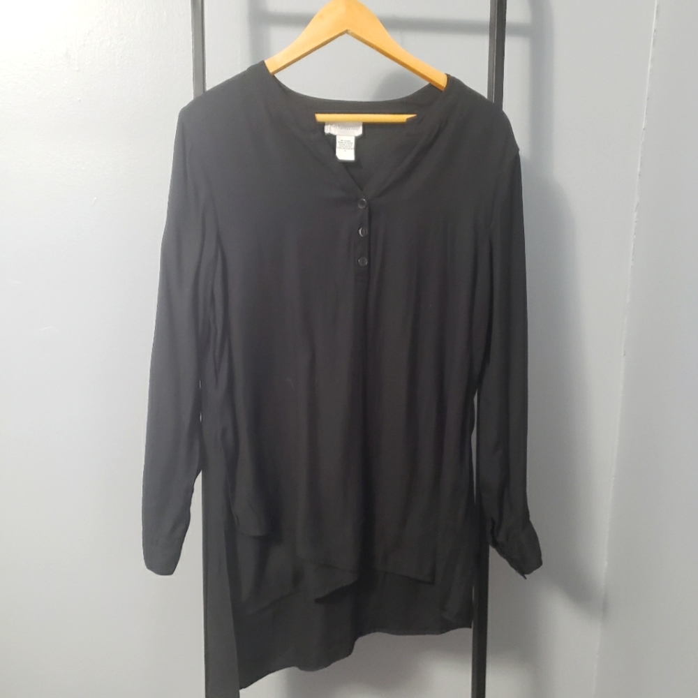 Soft Surroundings black asymmetrical top